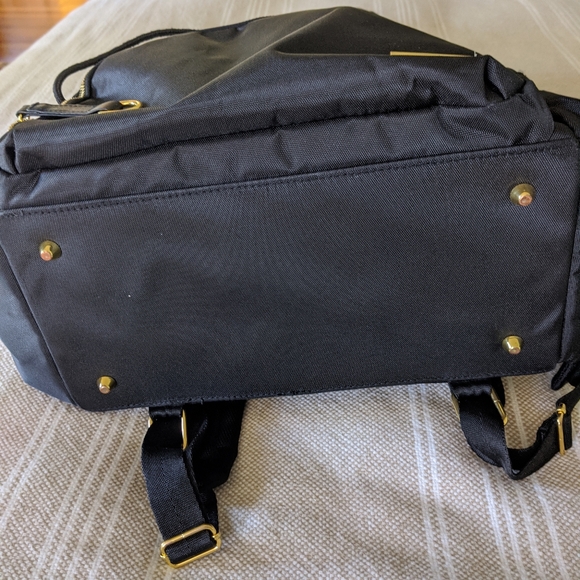 Skip Hop Chelsea Downtown Chic Diaper Backpack - Picture 7 of 9